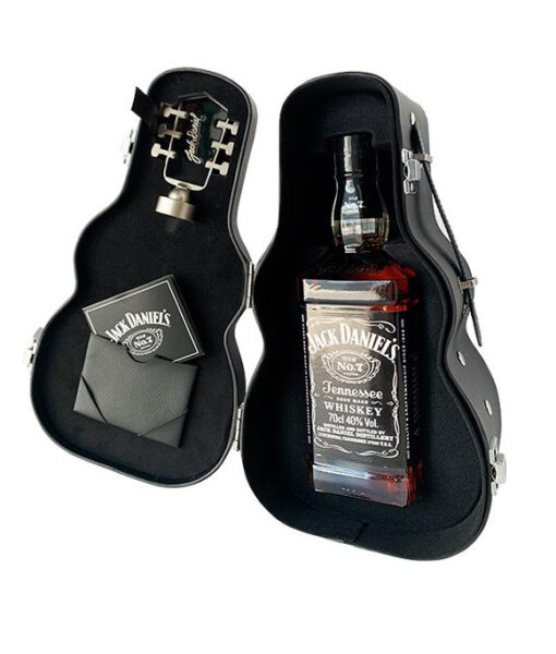 Jack Daniels Gitara 3